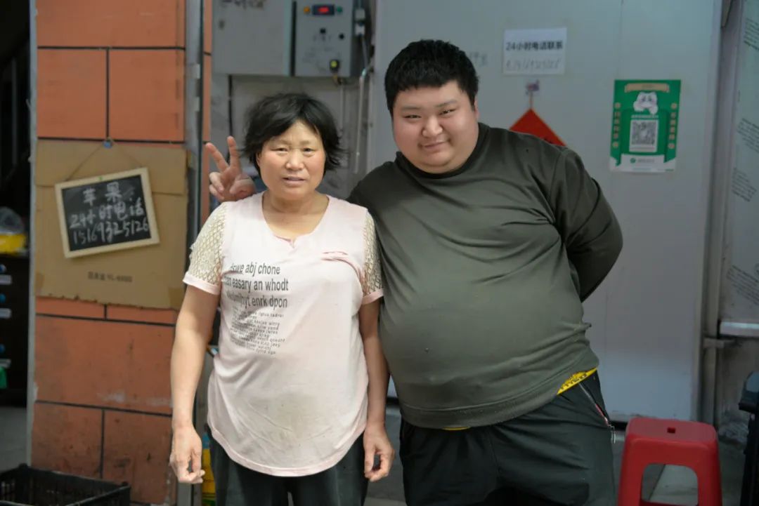 母亲节特辑 | 致敬百安港农产品批发市场的她们